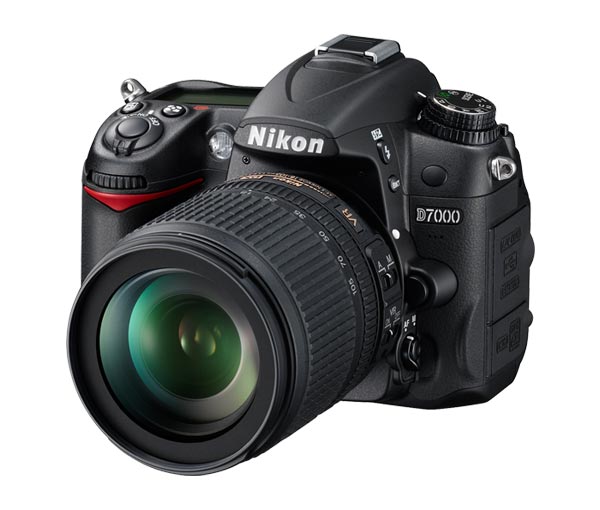 A new DSLR from Nikon, the D7000